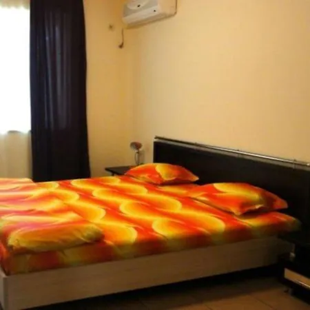 Sunny Dreams Aparthotel